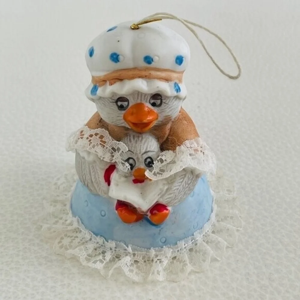 Vintage Jasco Caring Critter Mother Duck Duckling Ceramic Bell Ornament 3 Inch